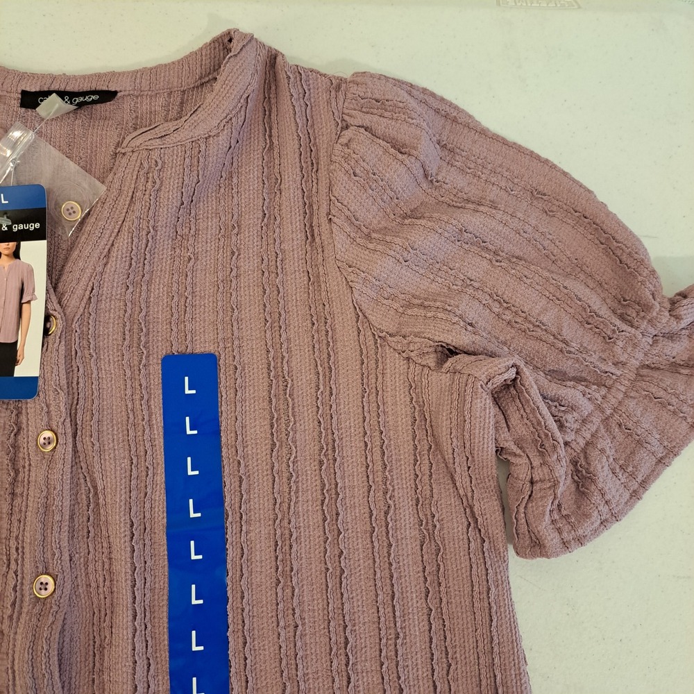 Cable & Gauge Womens Blouse L Elderberry NWT Textured 1766-182 - Picture 6 of 10